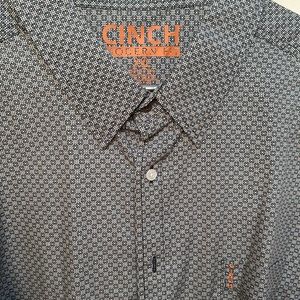 Men’s Cinch Button-up